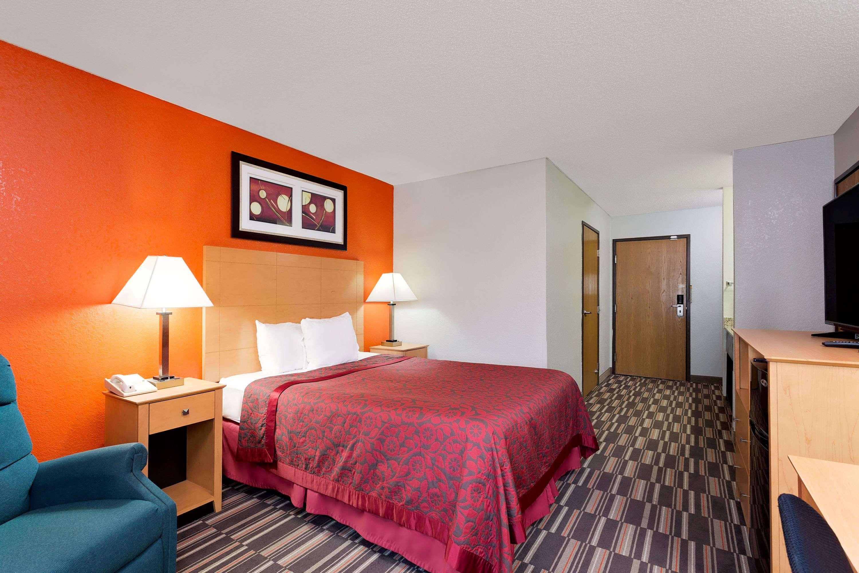 Days Inn By Wyndham Racine/Sturtevant מראה חיצוני תמונה