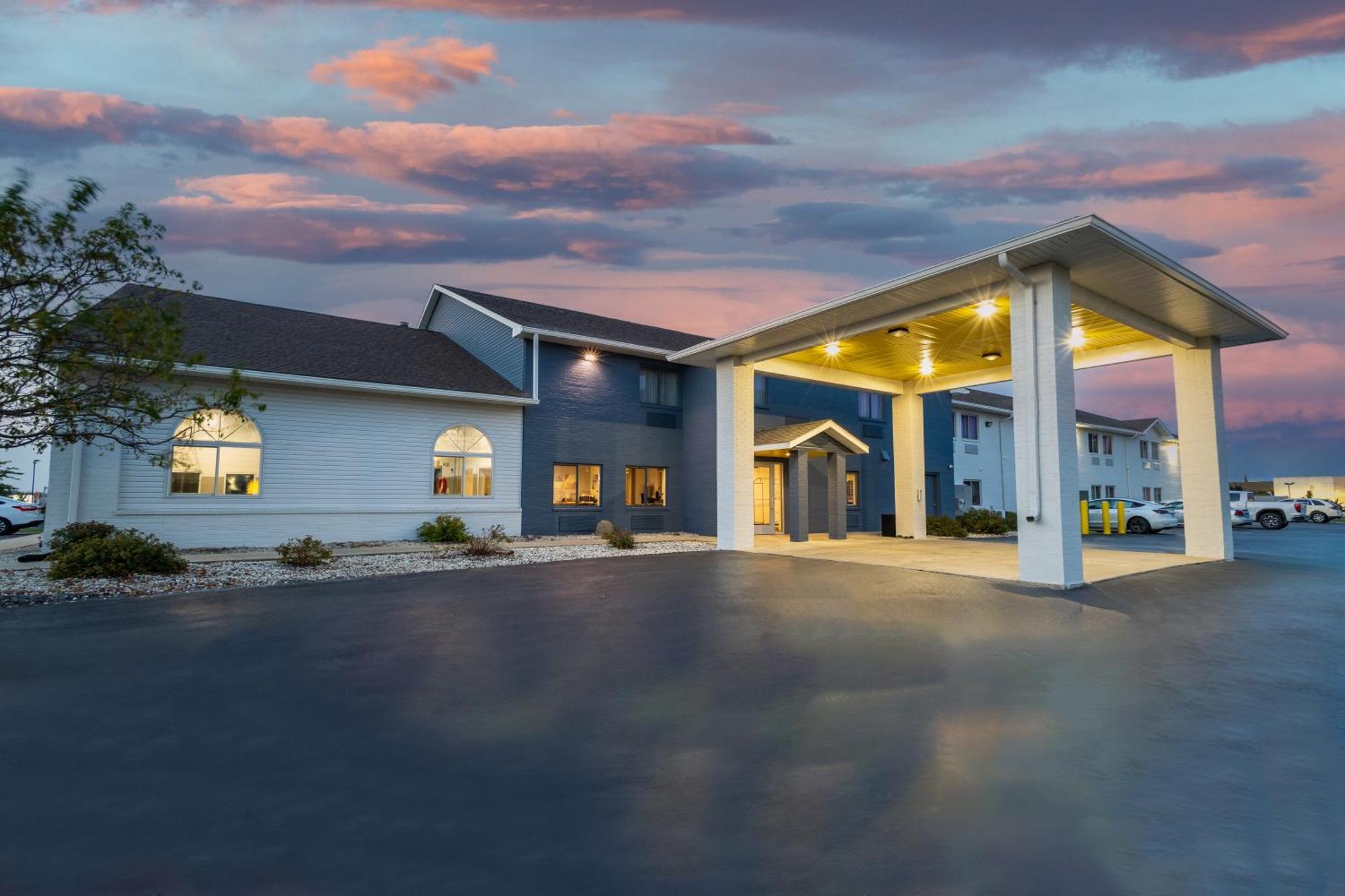 Days Inn By Wyndham Racine/Sturtevant מראה חיצוני תמונה